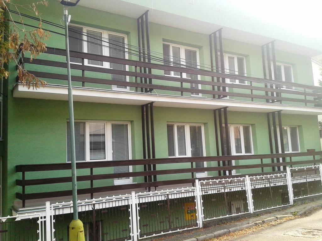 Garni Hotel Sonata Trenčianske Teplice Εξωτερικό φωτογραφία