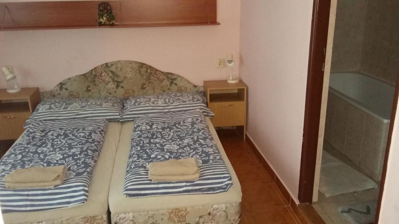 Garni Hotel Sonata Trenčianske Teplice Εξωτερικό φωτογραφία